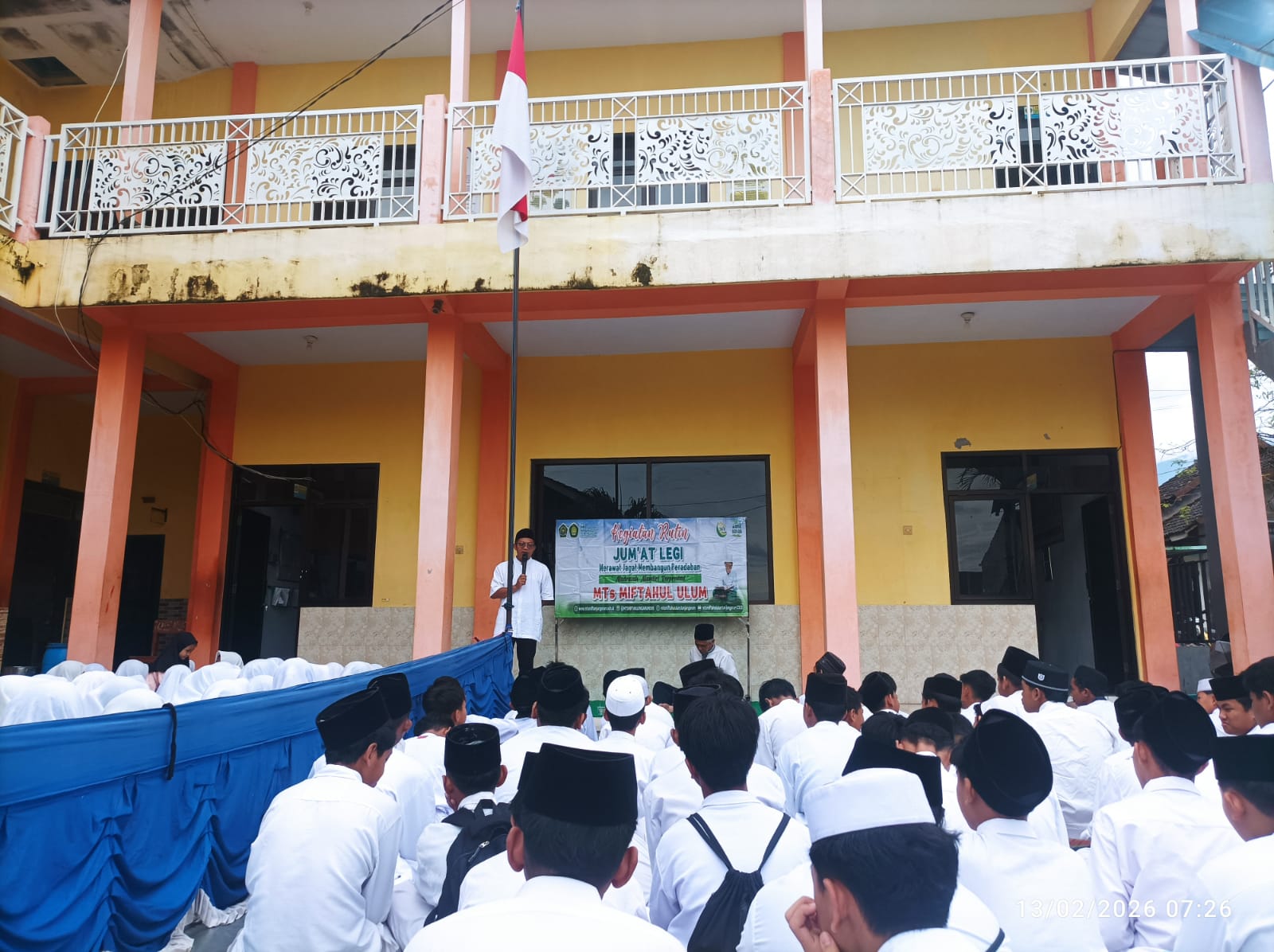 JUMAT LEGI PAMUNGKAS SUCIKAN HATI JELANG RAMADHAN